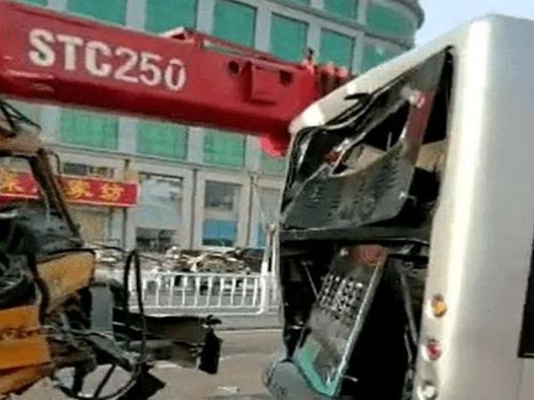 高平市吊车租赁公司_吊车租赁为您讲解吊钩之间的区别